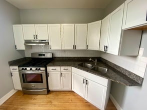 6640 S Fairfield Ave in Chicago, IL - Building Photo - Building Photo