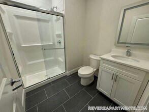 1499 N Shore Rd in Revere, MA - Building Photo - Building Photo