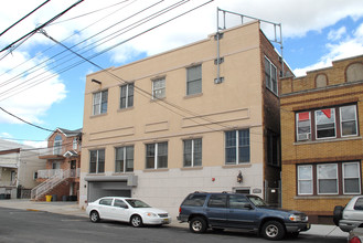 Polk Street Apartments in Guttenberg, NJ - Building Photo - Building Photo