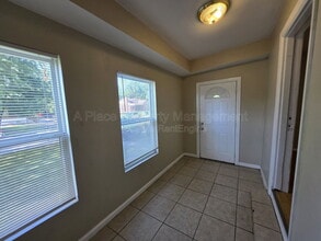 9429 Baltimore Ave in Breckenridge Hills, MO - Building Photo - Building Photo
