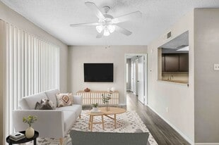 Bridgeport in Irving, TX - Building Photo