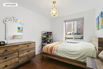 753 E 5th St in New York, NY - Building Photo - Building Photo