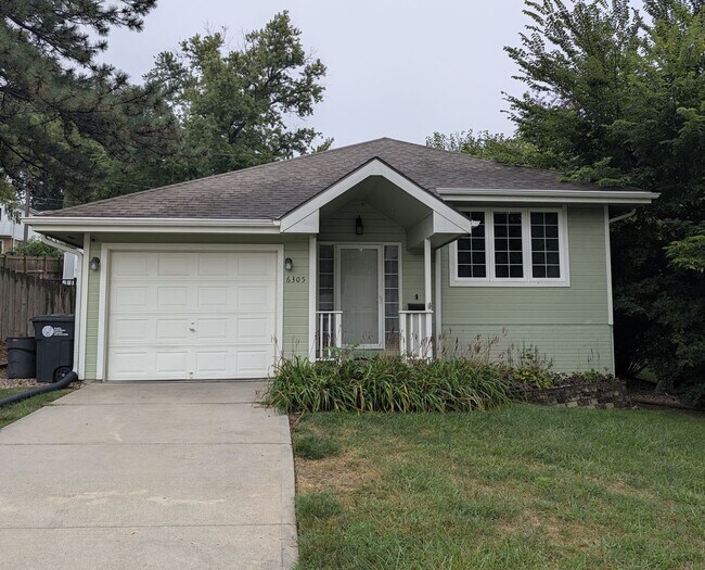 property at 6305 Lafayette Ave