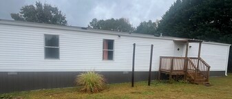 159 Gas Plant Rd in Moore, SC - Building Photo