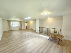 8431 N General Grant Way in Spokane, WA - Building Photo - Building Photo