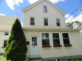 25 Mount Vernon St in Somerville, MA - Building Photo