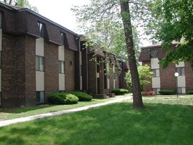 Cambridge Briarcliff