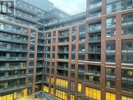 3260 Sheppard Ave E in Toronto, ON - Building Photo