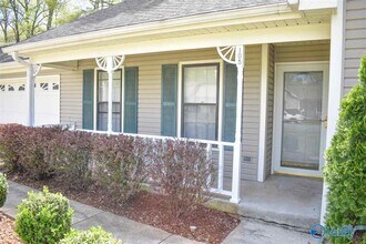 105 Buttercup Ln in Madison, AL - Building Photo - Building Photo