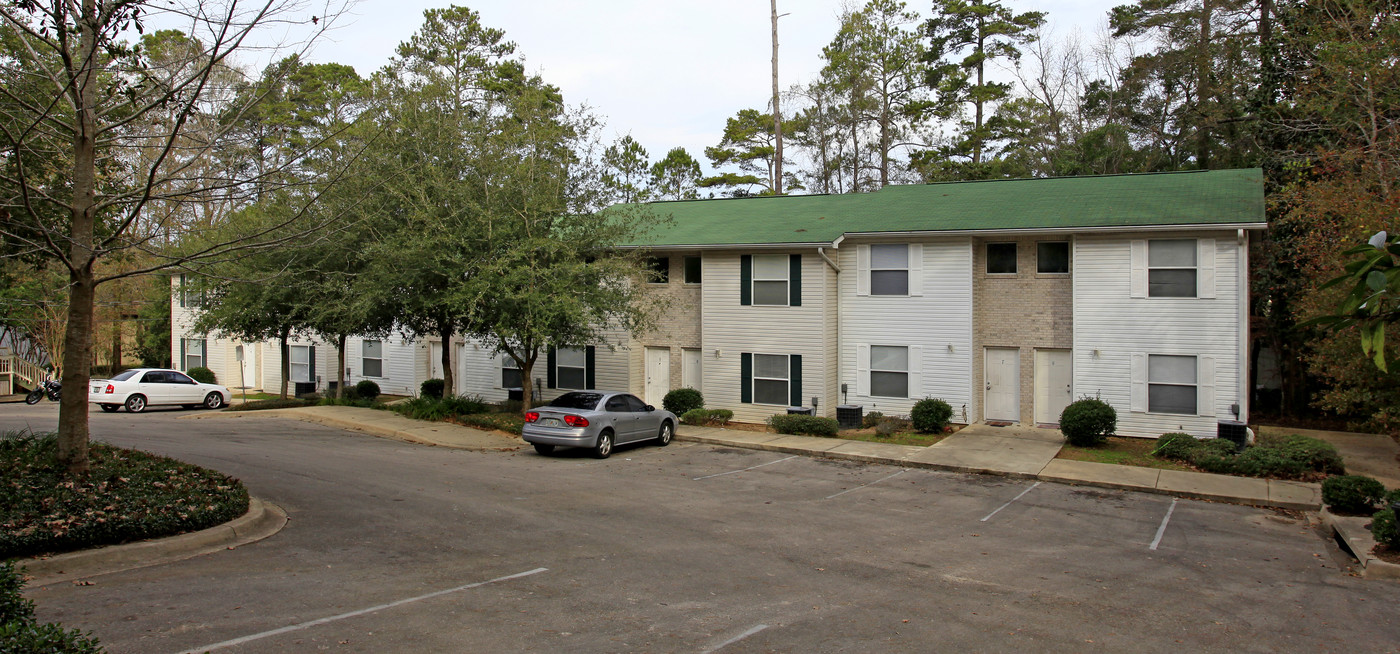 Greenside Townhomes in Tallahassee, FL - Building Photo