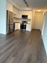 8509-8158 158 St in Surrey, BC - Building Photo - Building Photo