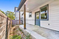 7301 Providence Ave in Austin, TX - Building Photo - Building Photo