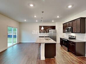 893 Headland Wy in Holly Springs, GA - Building Photo - Building Photo