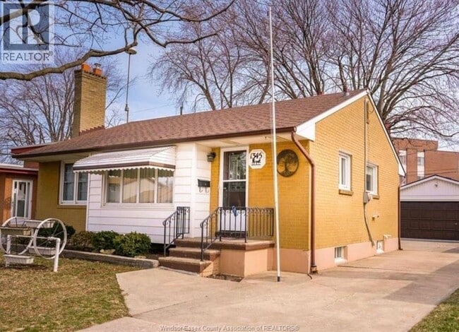 property at 1345 Marlborough Blvd