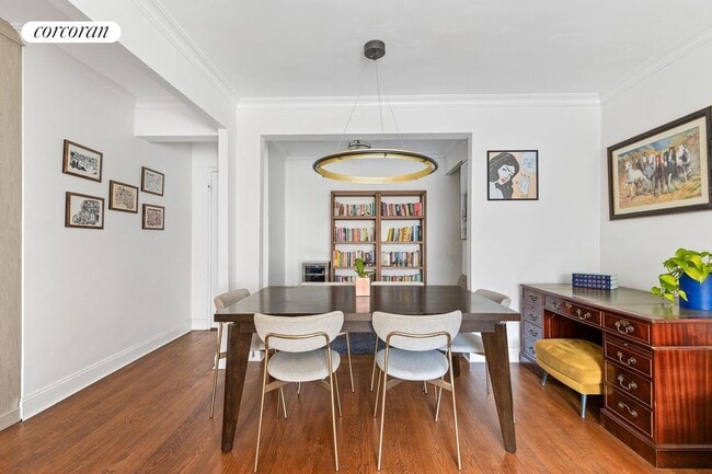 316 W 84th St in New York, NY - Building Photo - Building Photo