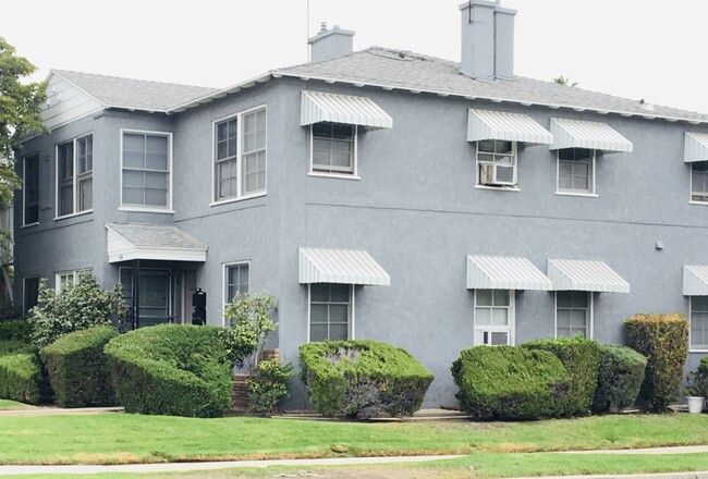 800 E San Antonio Dr in Long Beach, CA - Building Photo - Building Photo