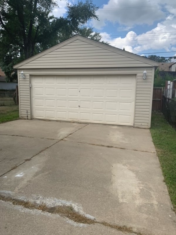 18811 Hanna St in Melvindale, MI - Building Photo - Building Photo