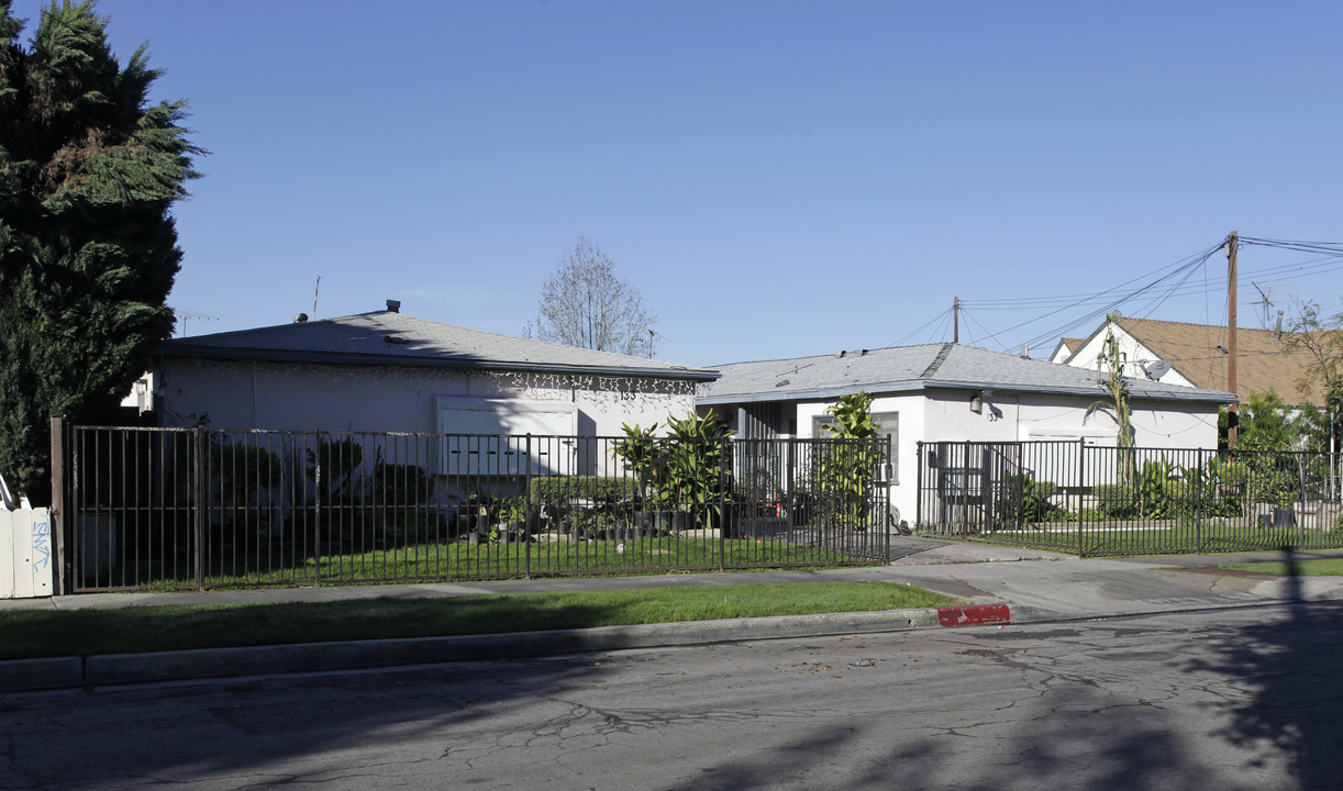 133 N Pritchard Ave in Fullerton, CA - Foto de edificio