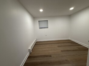 3829 N Central Park Ave in Chicago, IL - Building Photo - Building Photo