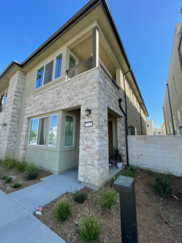 27241 W Red Willow Ct in Valencia, CA - Building Photo - Building Photo