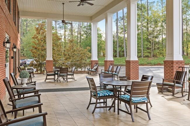 Summer Village Senior Living in Auburn, AL - Foto de edificio - Building Photo