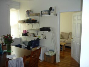 1615 Commonwealth Ave in Boston, MA - Building Photo - Building Photo