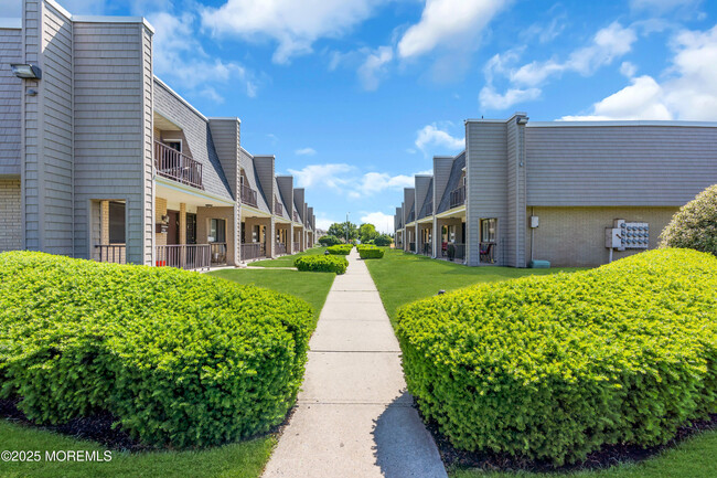 720 Ocean Ave in Long Branch, NJ - Building Photo - Building Photo