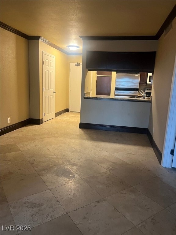 property at 205 E Harmon Ave