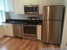 1 Chauncy St in Cambridge, MA - Building Photo