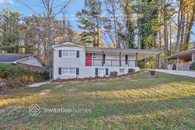 3715 Wisteria Ln SW in Atlanta, GA - Building Photo - Building Photo