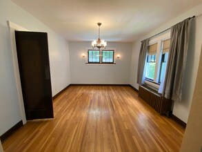 6824 McPherson Blvd in Pittsburgh, PA - Building Photo - Building Photo