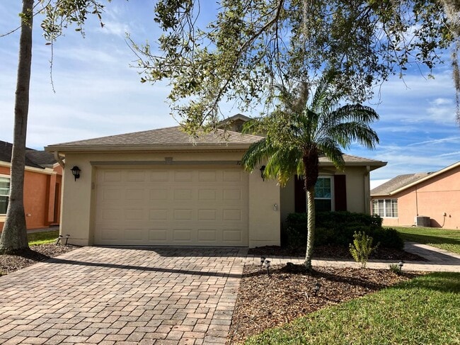 329 Grand Canal Dr in Kissimmee, FL - Building Photo - Building Photo