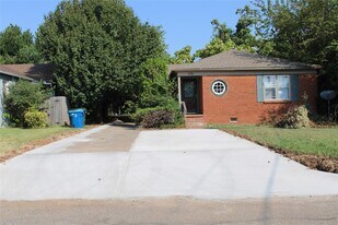531 Babb Dr in Midwest City, OK - Building Photo