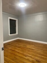 6840 S Calumet Ave in Chicago, IL - Building Photo - Building Photo