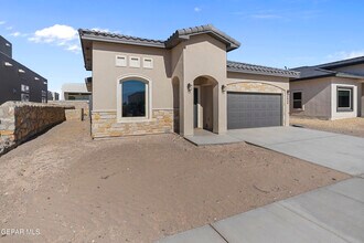 232 Emerald Rock in Horizon City, TX - Building Photo - Building Photo