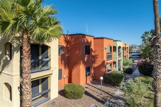 Sedona Pointe Apartments in Tucson, AZ - Building Photo - Building Photo