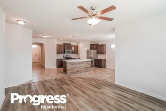 9132 Golden Hollow Ln in Fort Worth, TX - Building Photo - Building Photo