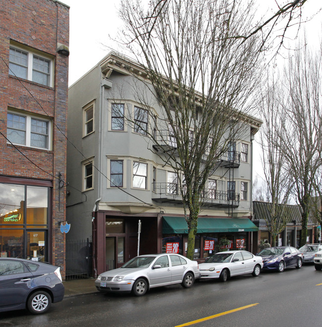 Katherine Apartments in Portland, OR - Foto de edificio - Building Photo
