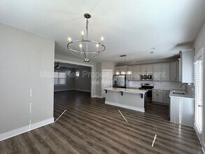 102 N Dunn St in Angier, NC - Building Photo - Building Photo