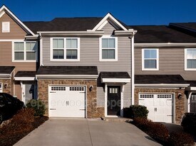 311 Weststone Walk in Spartanburg, SC - Building Photo
