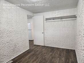 620 E Hills Rd in Colorado Springs, CO - Building Photo - Building Photo