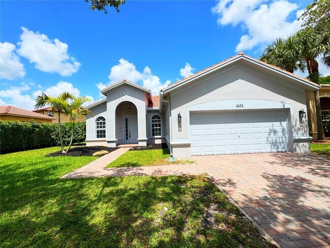 property at 4451 Laurel Pl