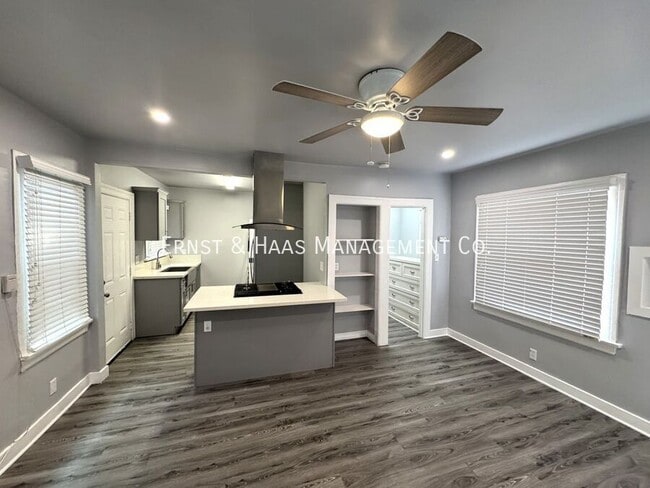 1119 St Louis Ave in Long Beach, CA - Building Photo - Building Photo