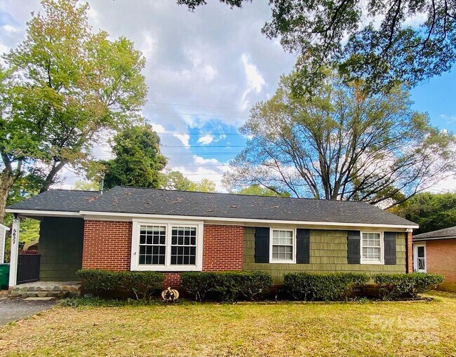 property at 5027 Baylor Dr