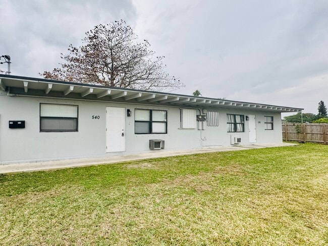 536 SW 6th Terrace, Unit 536
