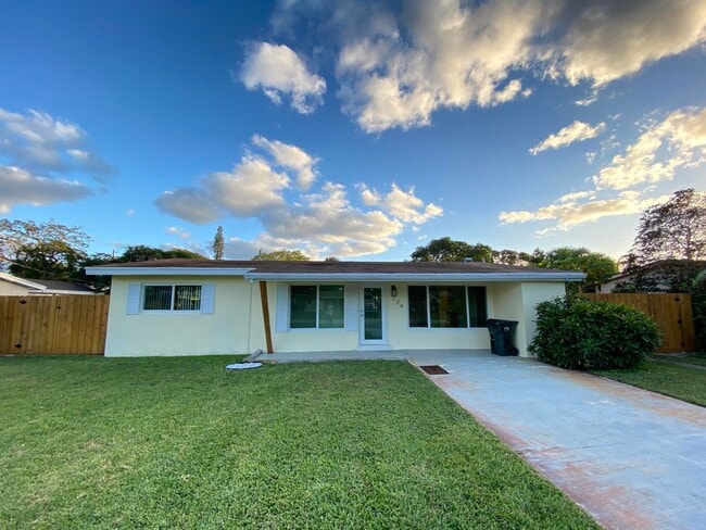 property at 124 NW 9th St