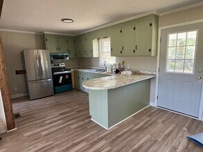 1283 Walter Grissom Rd in Kittrell, NC - Building Photo - Building Photo