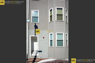 18 Chelsea St in Boston, MA - Building Photo