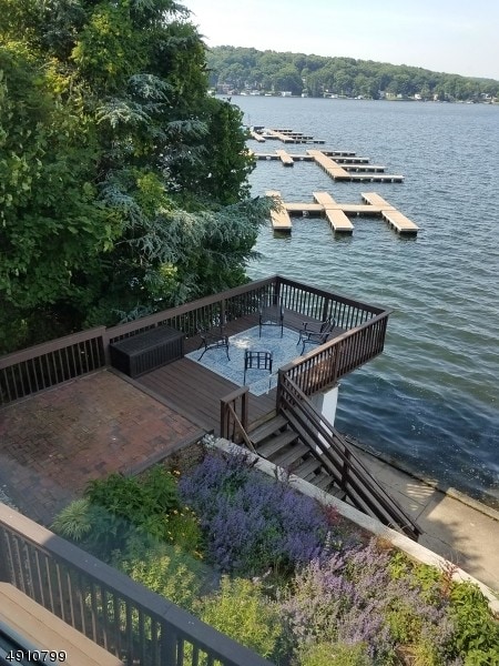 133 Nolans Point Rd in Jefferson, NJ - Building Photo - Building Photo