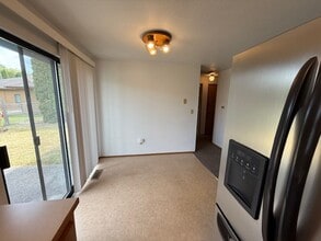 1802-1804 N 40th Pl in Mount Vernon, WA - Building Photo - Building Photo